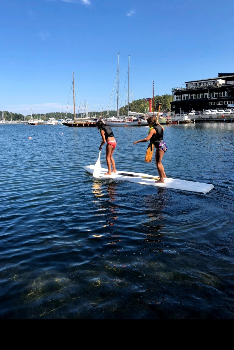Sommarkul på Holmen. Låna sups på Holmen, sommarlovskul på Holmen 2018. Barnen skapar minnen för livet.