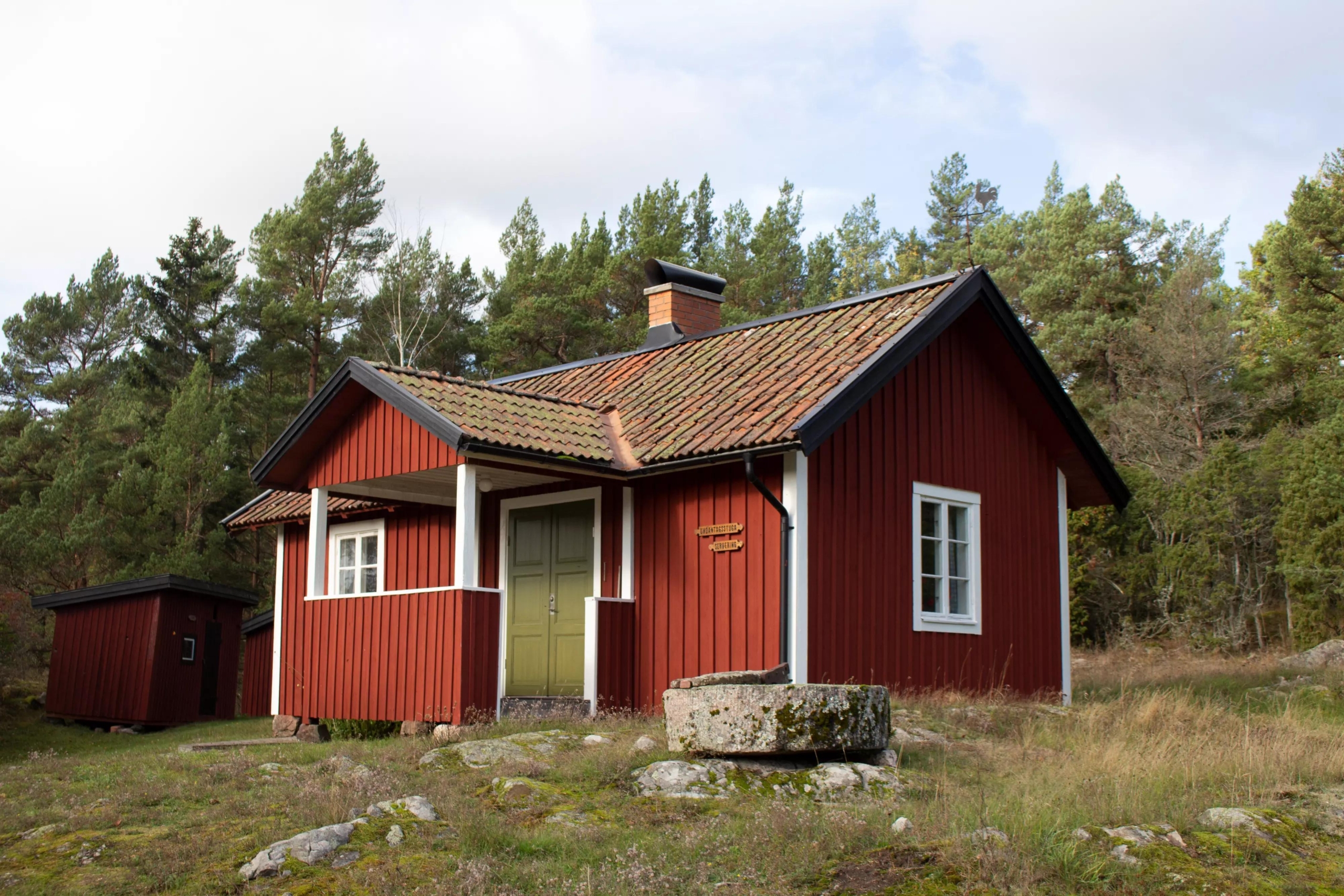 Rött timmerhus.